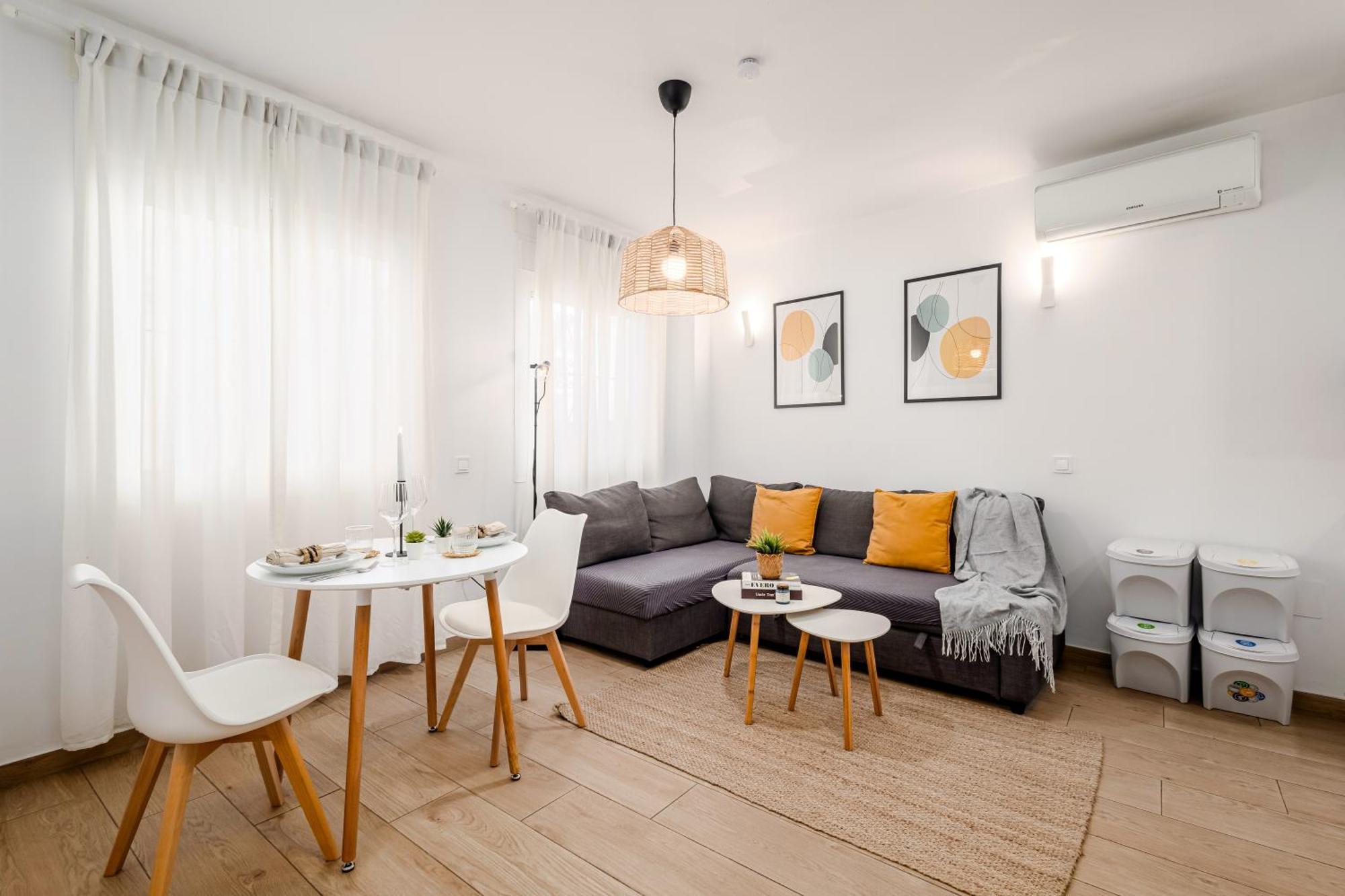 Nordik Apartments Urban - Perchel "Skogar" Malaga Luaran gambar